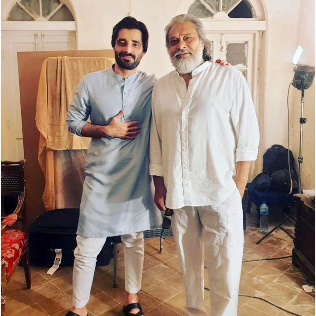 Jaan e Jahan Stars Shine In BTS Pictures