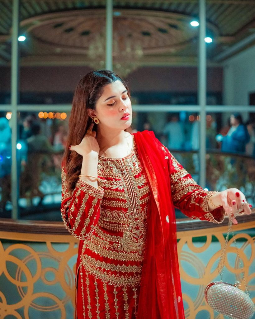 Kanwal & Zulqarnain New Gorgeous Pictures From Wedding