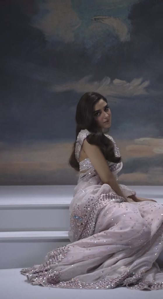 Maya Ali's Awful Dance Moves on Sri Devi Song Ignites Criticism