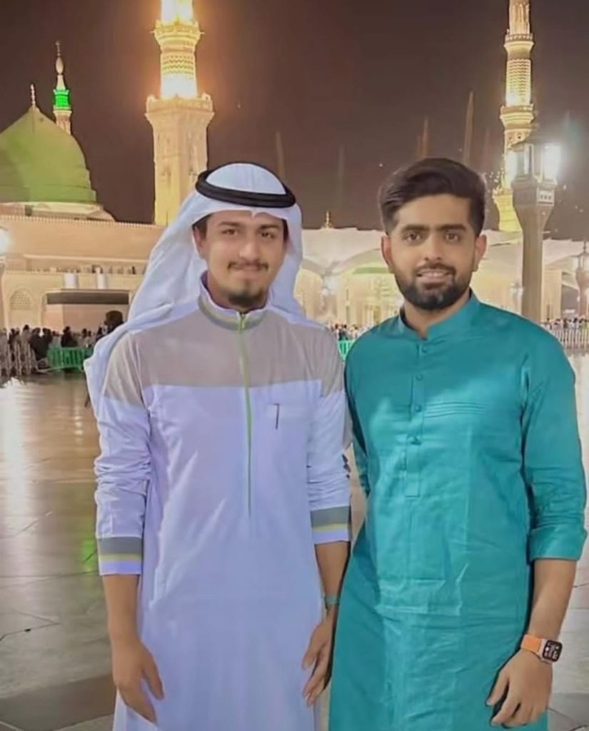 Pakistani Celebrities Who Performed Umrah And Hajj In 2023