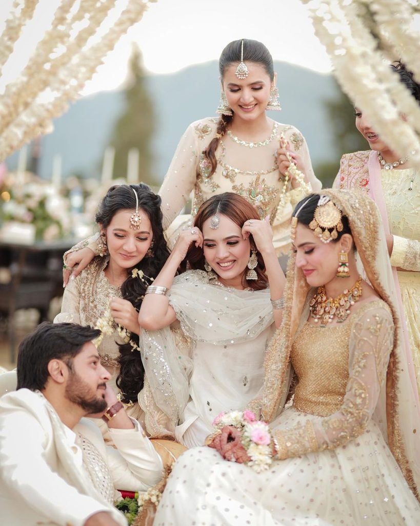 HD Nikkah Pictures of Iqra Kanwal From Sistrology