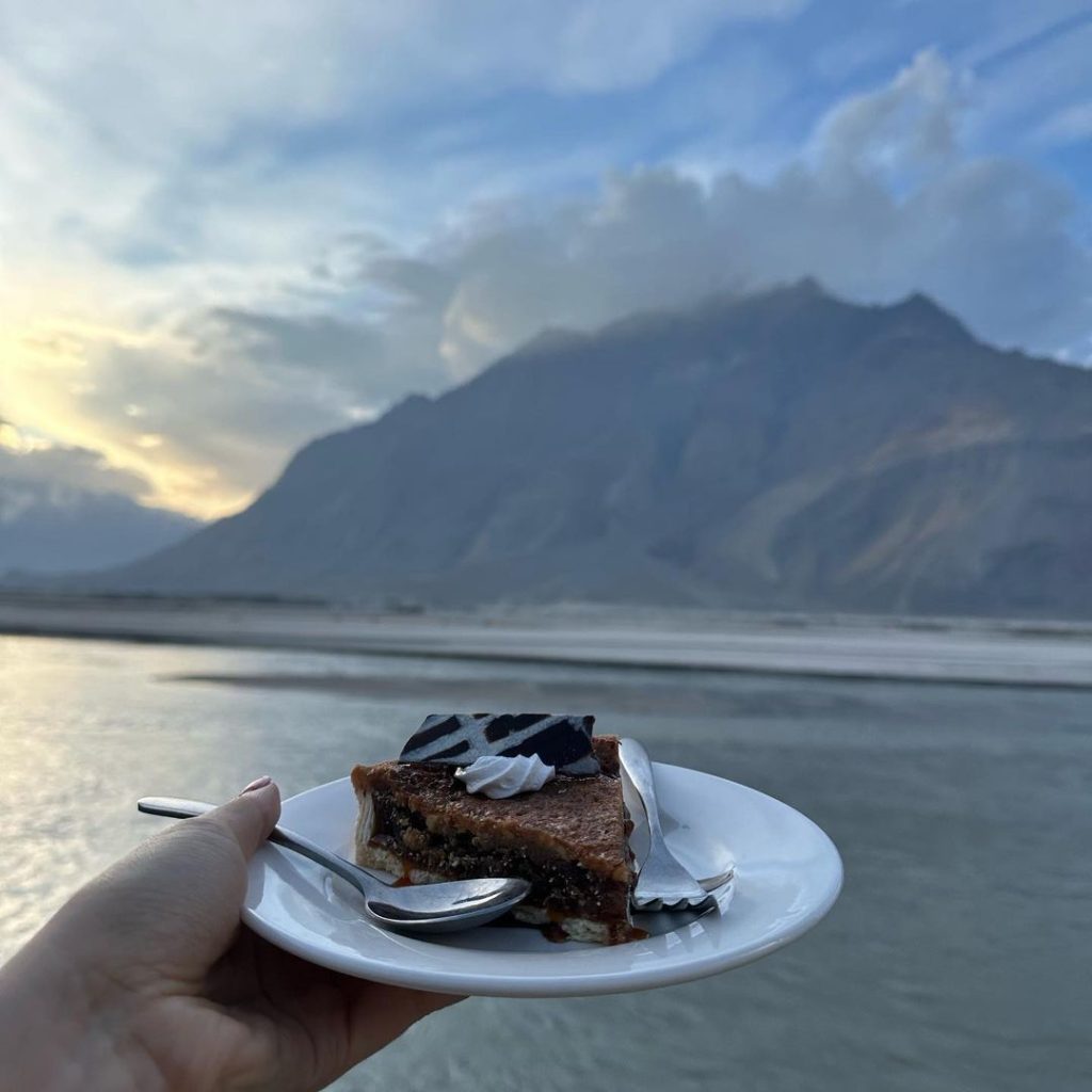 Durefishan Saleem Shares Scenic Pictures From Skardu