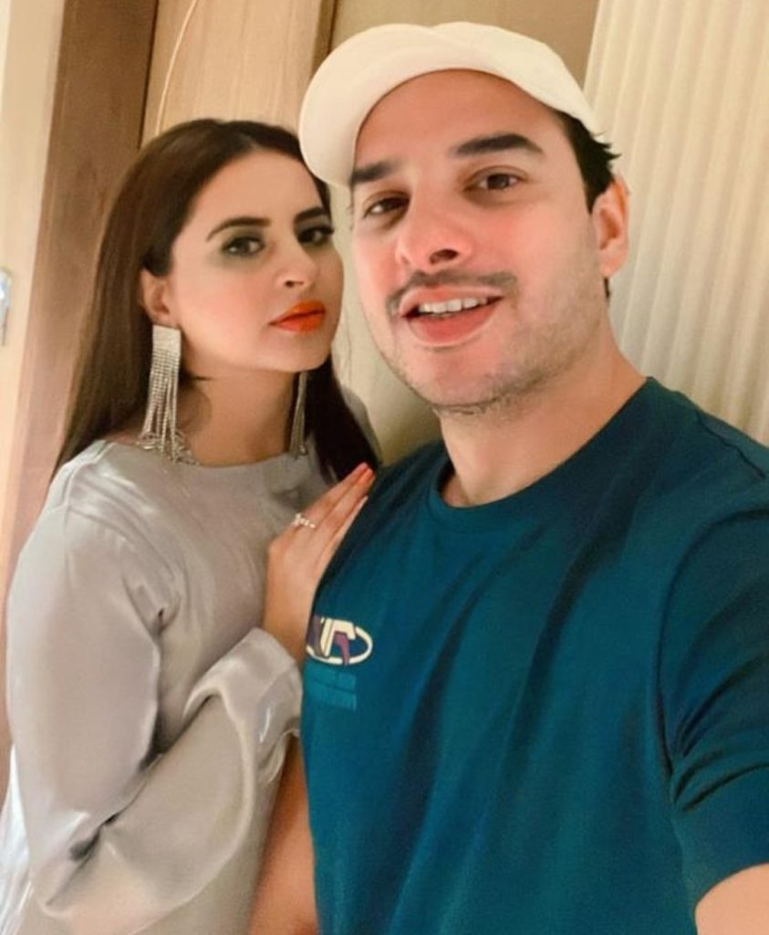 Fatima Effendi Shares New Adorable Clicks With Husband