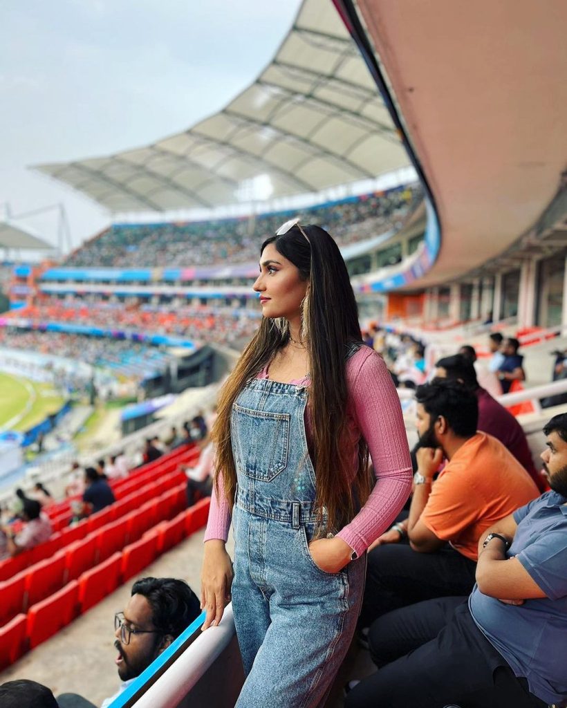 Hassan Ali Wife Shares New Pictures From India Amidst World Cup