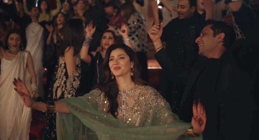 Mahira Khan Qawali Night Event Pictures & Video