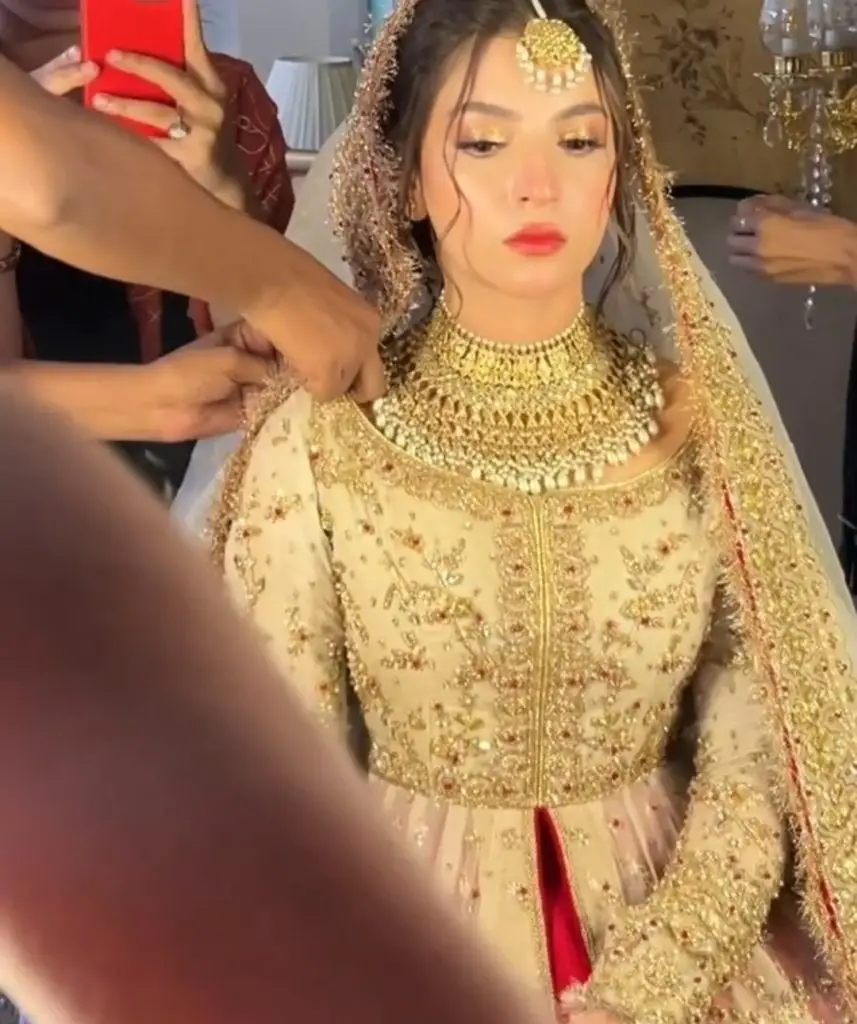 Muhabbat Gumshuda Meri Beautiful BTS Pictures