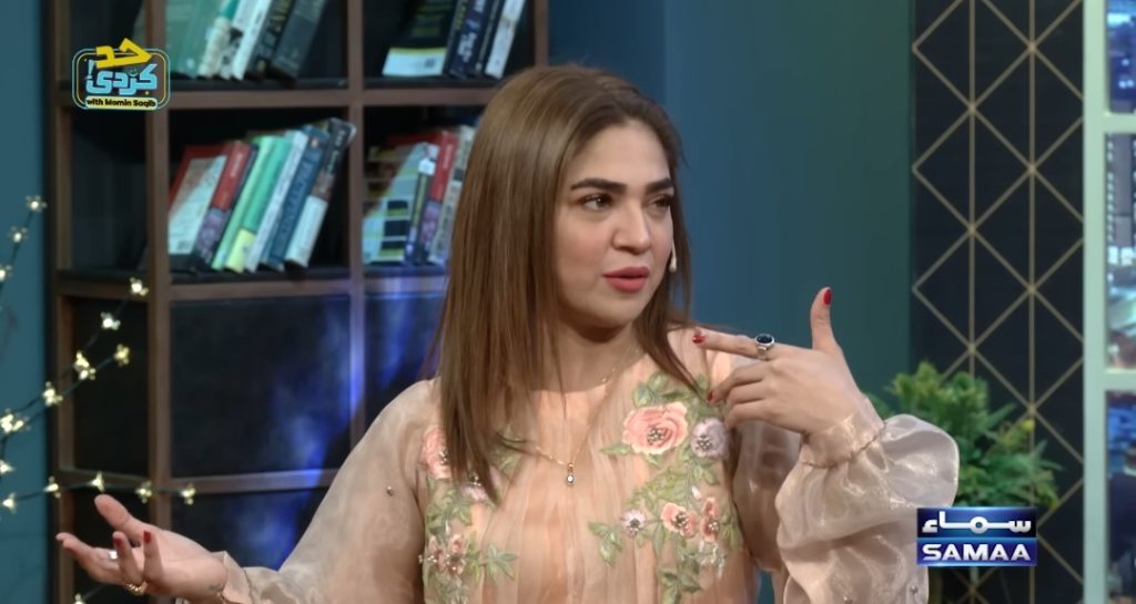 Natasha Ali Makes Fun of Arooba Mirza's Tamasha Win