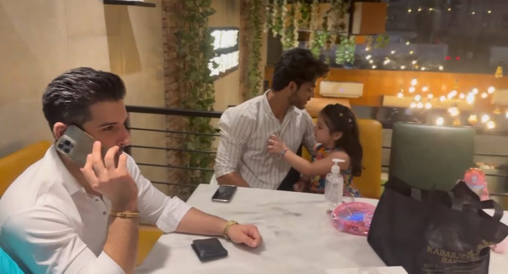 Aiman Khan & Family Pictures From Her Brothers' Birthday