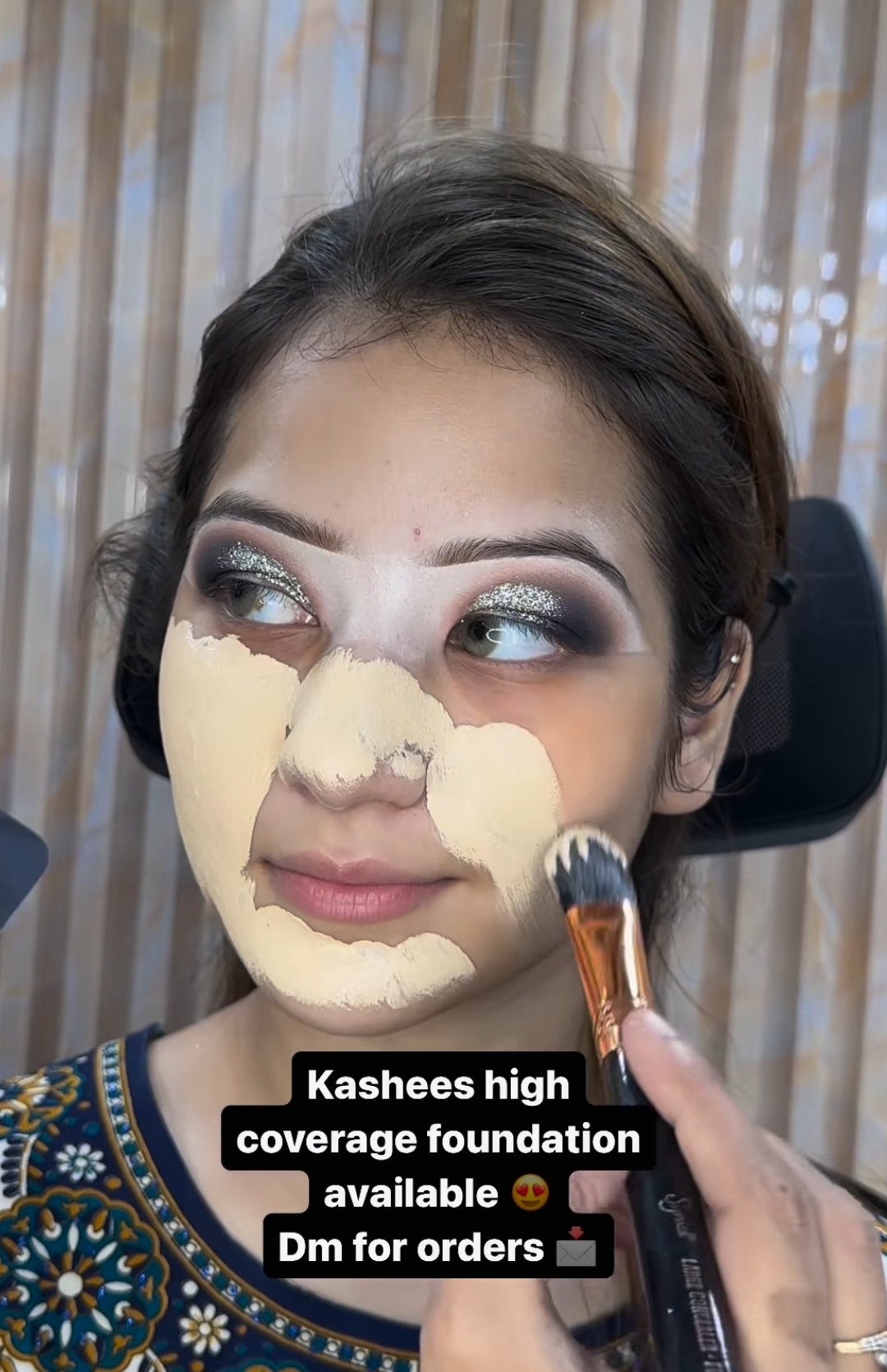 Hilarious Public Response on Extra White Make Up Tutorial Reviewit.pk