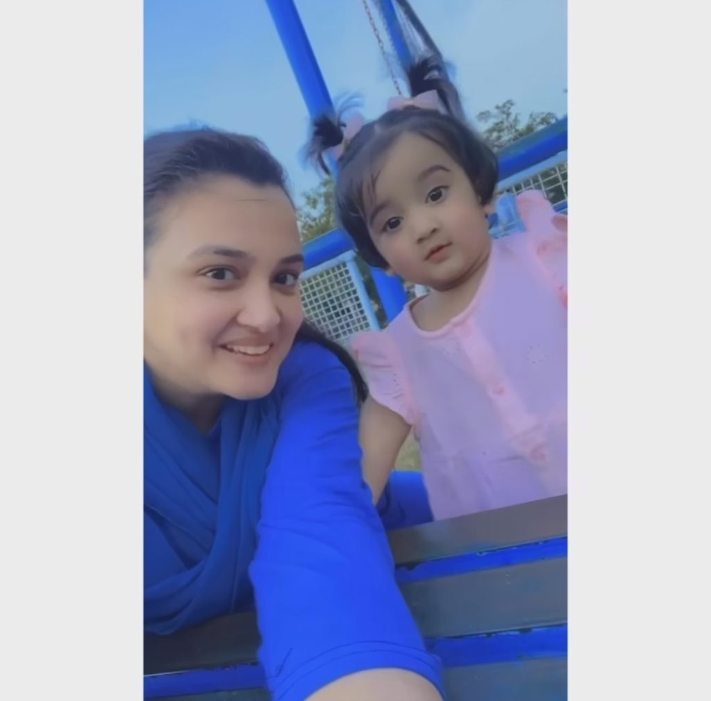 Kiran Tabeir's New Clicks With Her Daughter Izzah