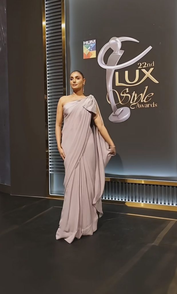 Pakistani Celebrities Pictures from Lux Style Awards 2023