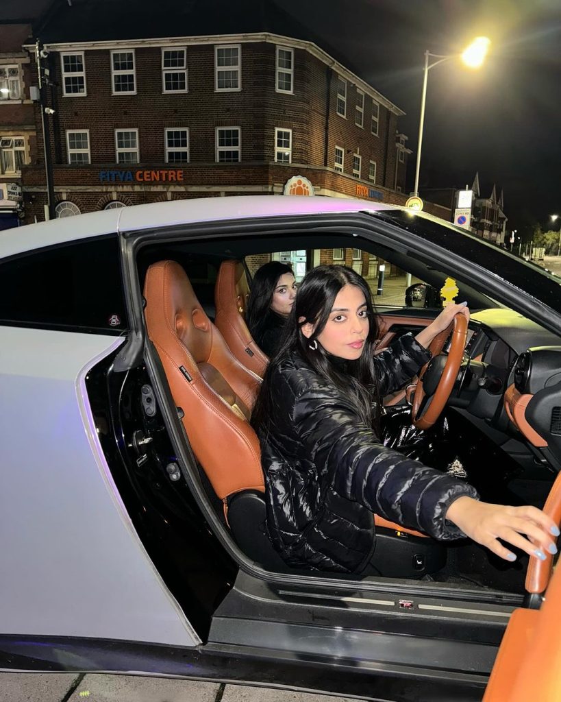 Syeda Tuba Anwar Gorgeous Pictures From UK