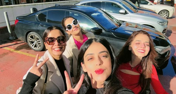 Pakistani Celebrities Take A Girls Trip To London