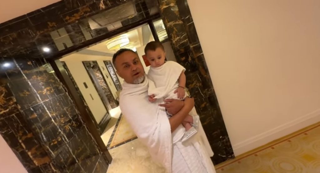 Maaz Safder Performs Umrah With Family