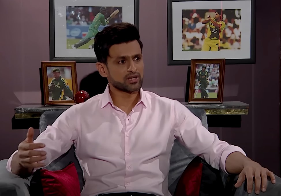 Shoaib Malik Gets Emotional While Revealing Personal Details