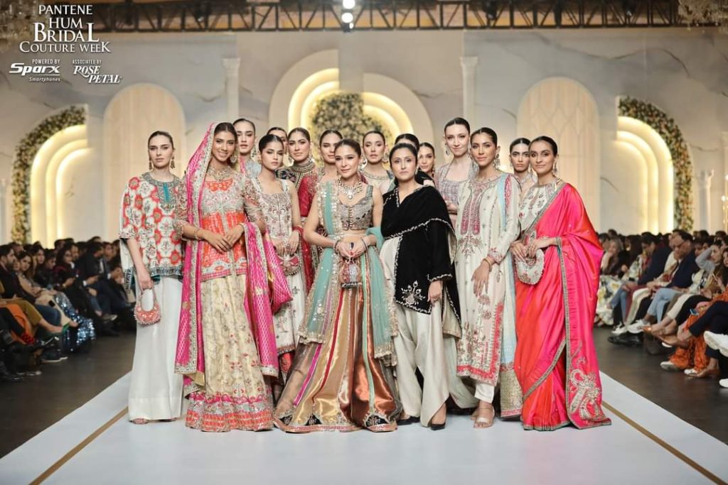 Celebrities Walked The Ramp For PHBCW 2023 Day 3