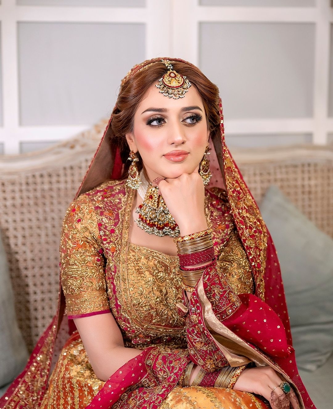 Gorgeous Bridal Photoshoot Of Jannat Mirza | Reviewit.pk