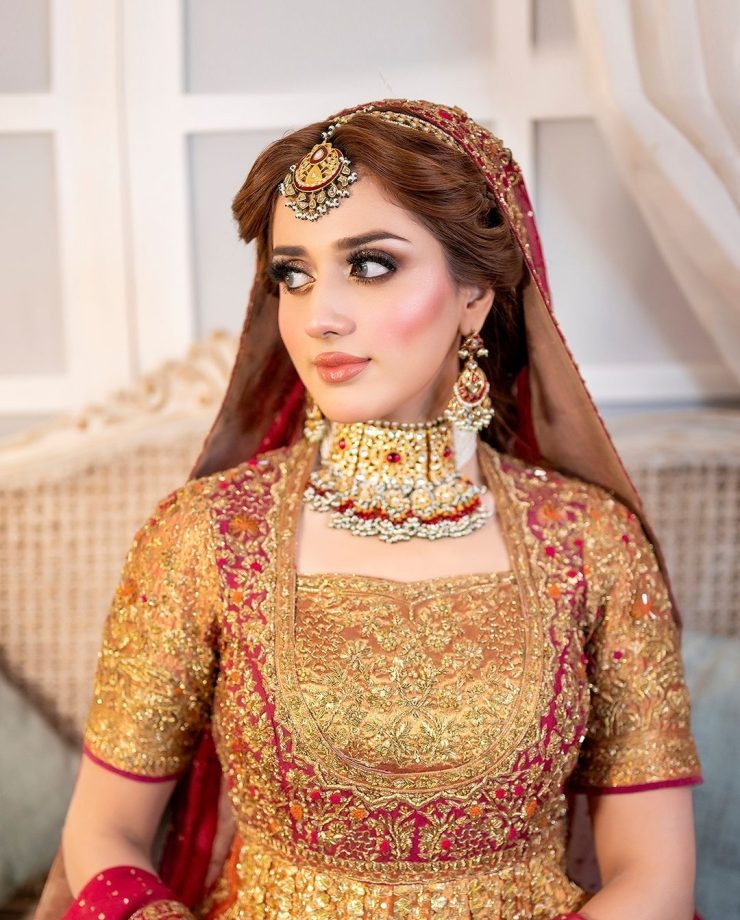 Gorgeous Bridal Photoshoot Of Jannat Mirza | Reviewit.pk