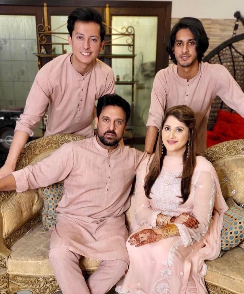 Sahiba & Rambo New Adorable Family Clicks From Islamabad