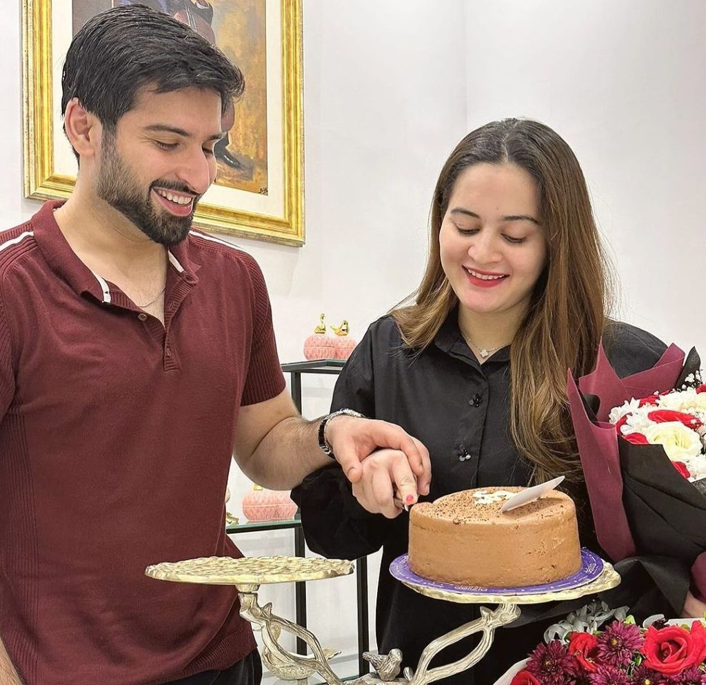 Aiman Khan Shares New Family Clicks