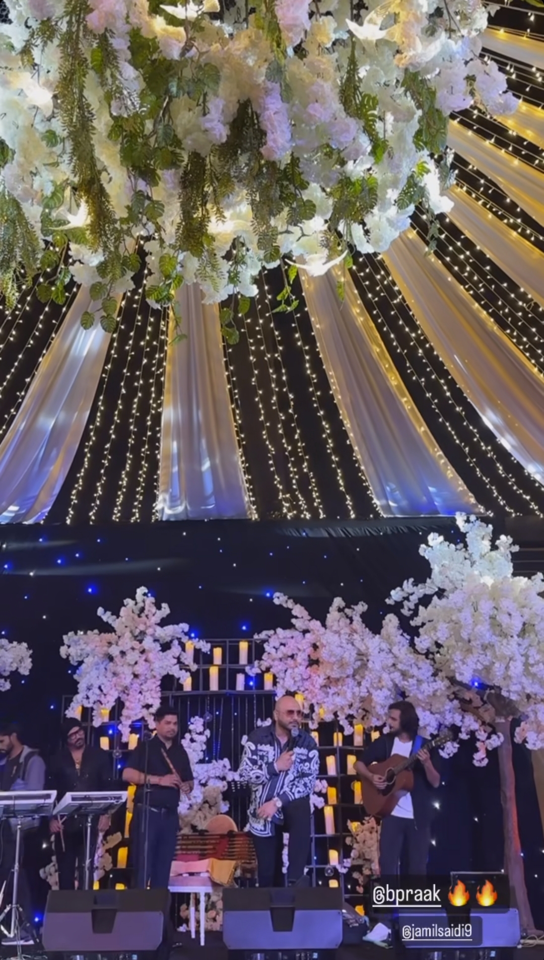 Pakistani Celebrities Attended Bpraak's Concert In Dubai | Reviewit.pk