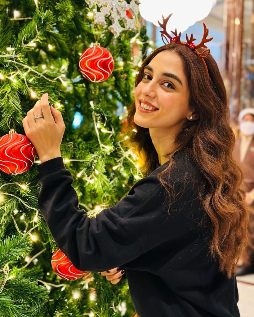 Pakistani Celebrities Celebrate Christmas 2023