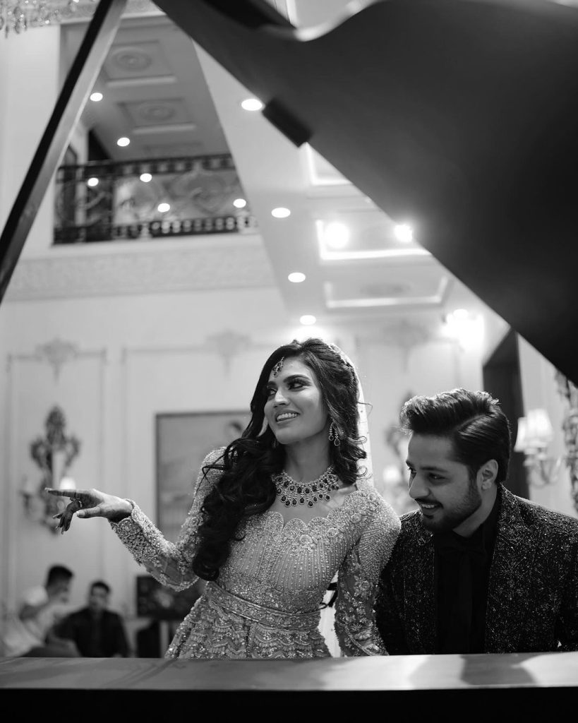 Sistrology Fame Iqra Kanwal's Beautiful HD Walima Pictures