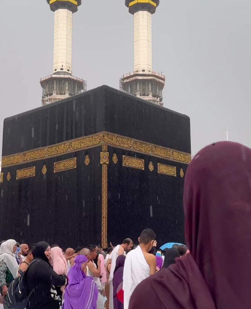 Actress Laiba Khan Shares Rain Video From Khana Kaaba