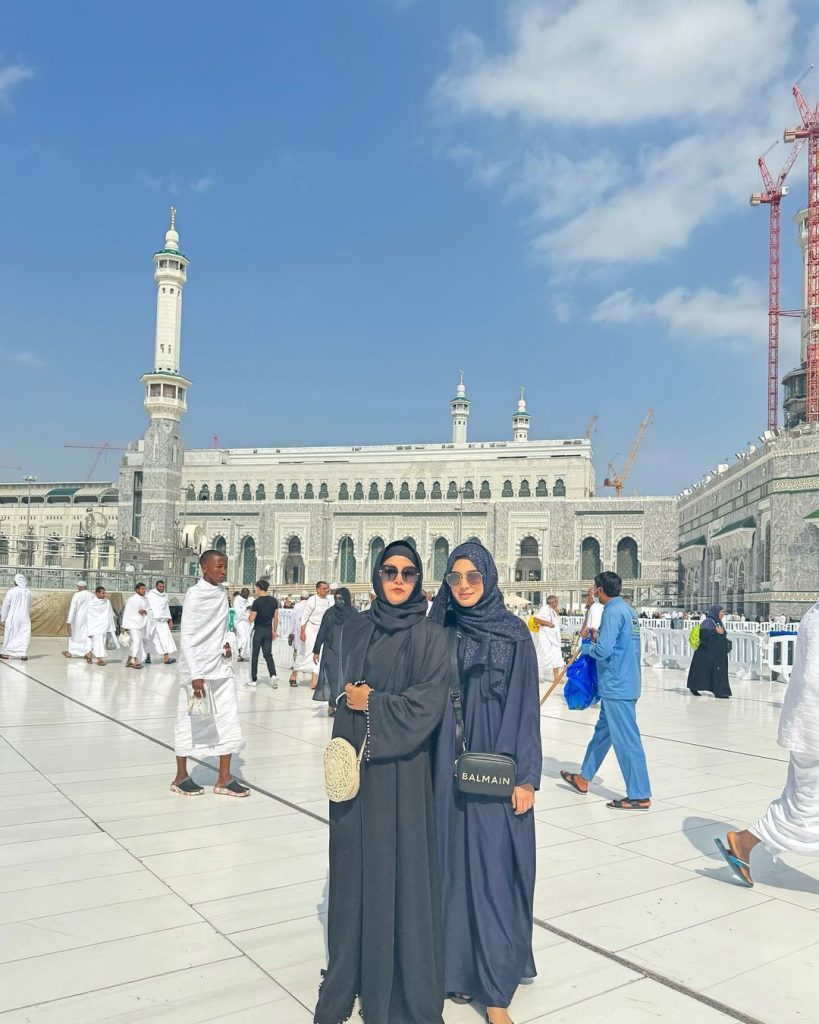 Actress Laiba Khan Shares Rain Video From Khana Kaaba