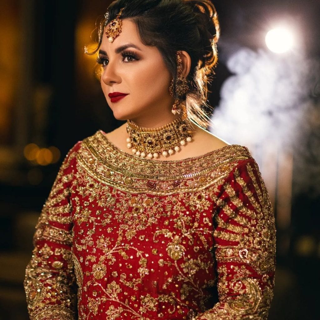 Faysal Quraishi's Wife Sana Faysal Bridal Shoot