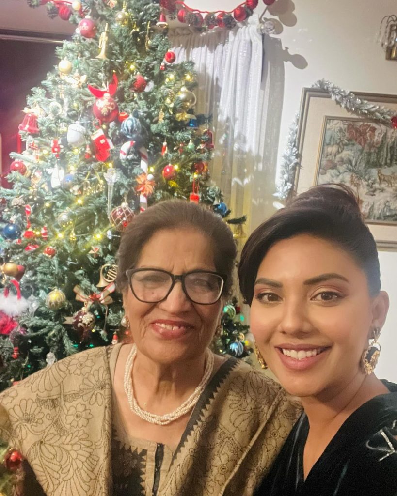 Sunita Marshall Christmas Dinner With Family