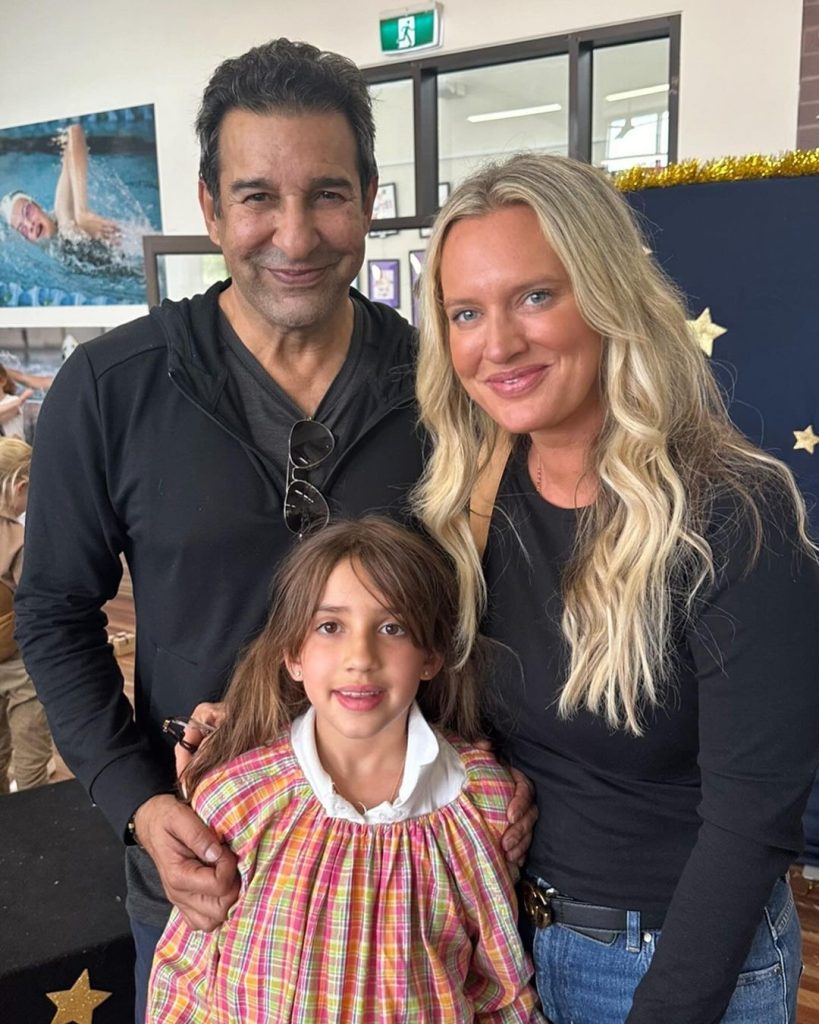 Shaniera Akram Shares Beautiful Family Pictures With Wasim Akram And Kids