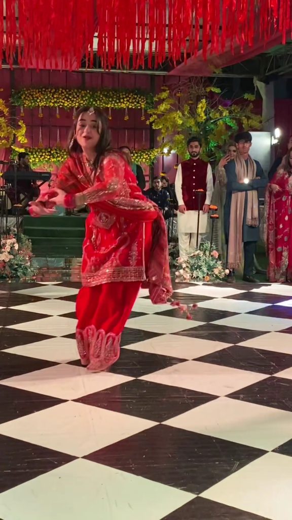 Yumna Zaidi's Wedding Dance Goes Viral