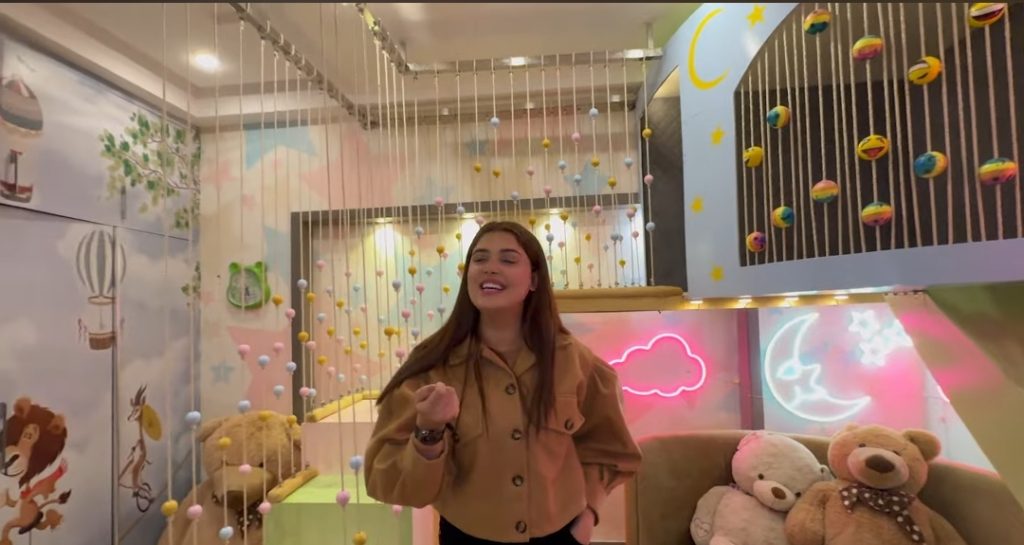 Kanwal & Zulqarnain Give Daughter Aizal's Room Tour