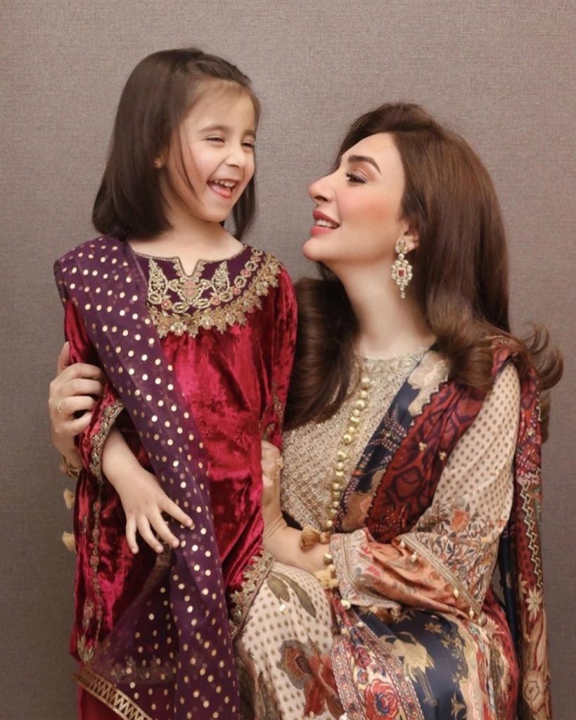 Aisha Khan's Latest Clicks With Daughter Mahnoor From A Wedding