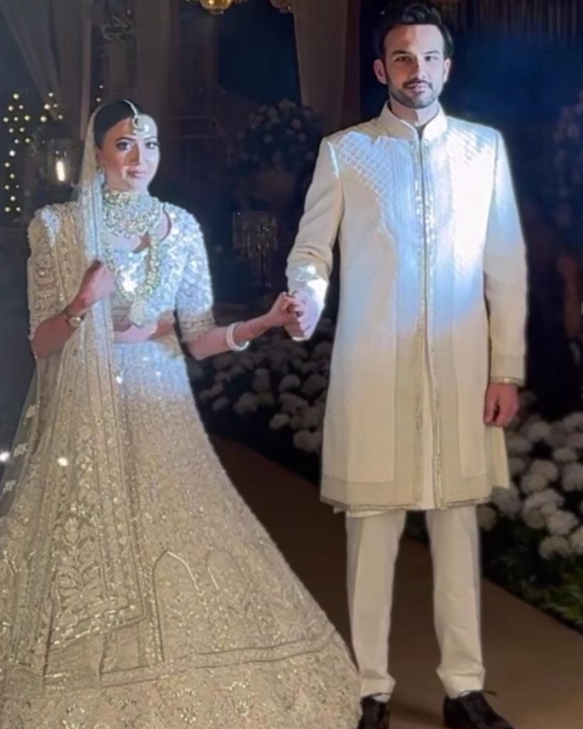 Aymen Saleem Shines In White At Wedding Reception