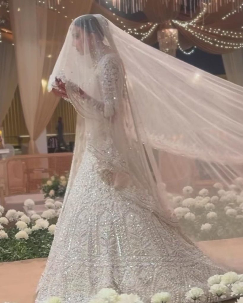 Aymen Saleem Shines In White At Wedding Reception