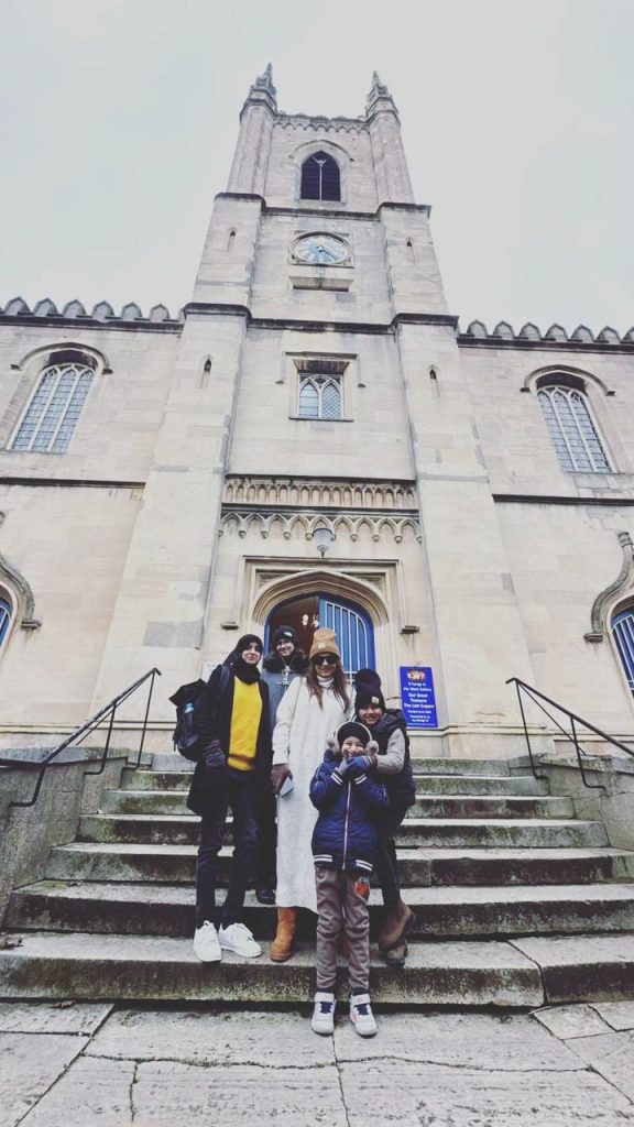 Fahad Mustafa Vacations With Family In London