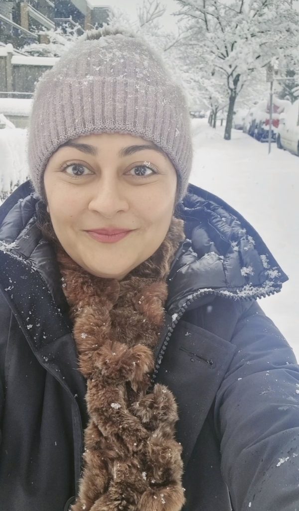 Actress Jana Malik Shares Pictures From Canada