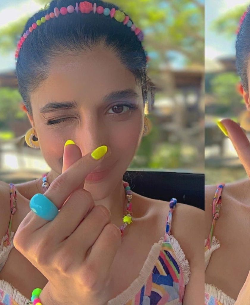 Mawra Hocane Captures The Beautiful Sunset Of Bali, Indonesia