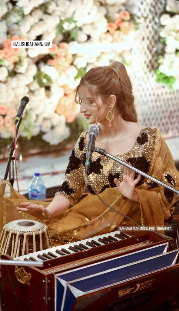 Jannat Mirza Sister Sehar's Qawali Night Event Pictures