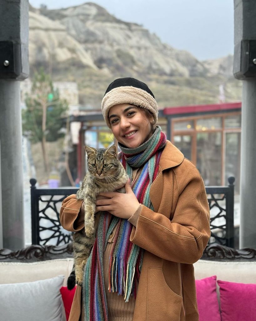 Areej Mohyudin Beautiful Clicks From Trip To Turkey