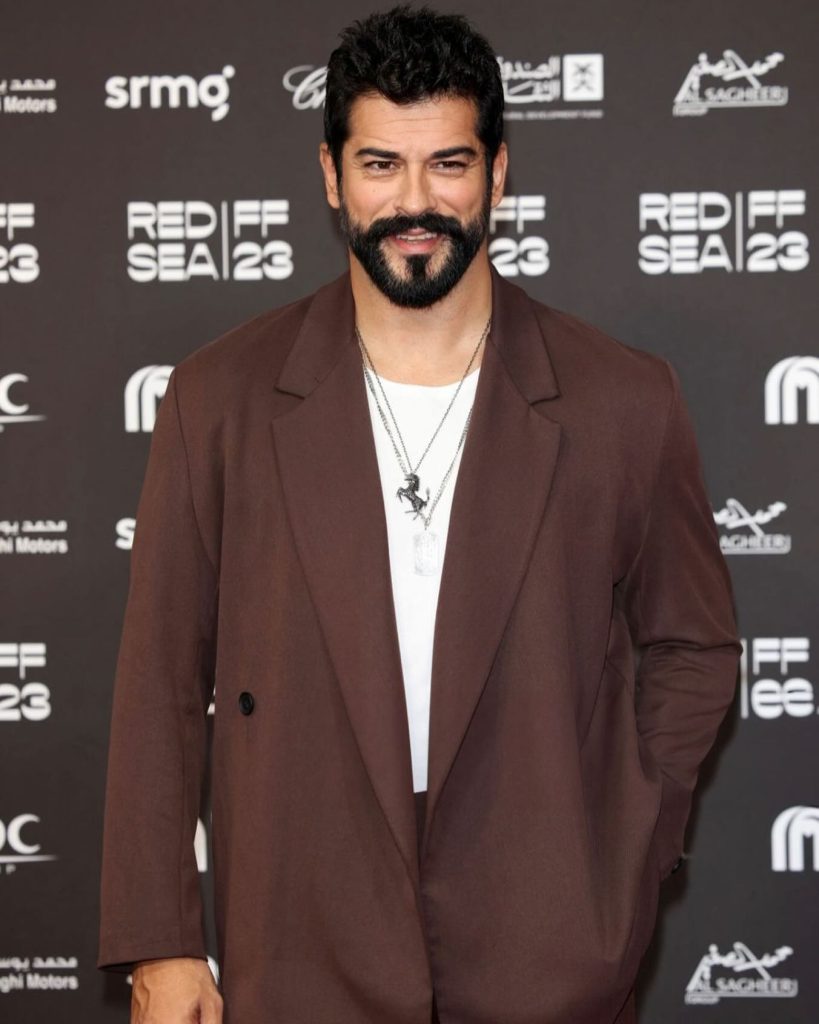 Turkish Star Burak Ozcivit Becomes Maula Jatt