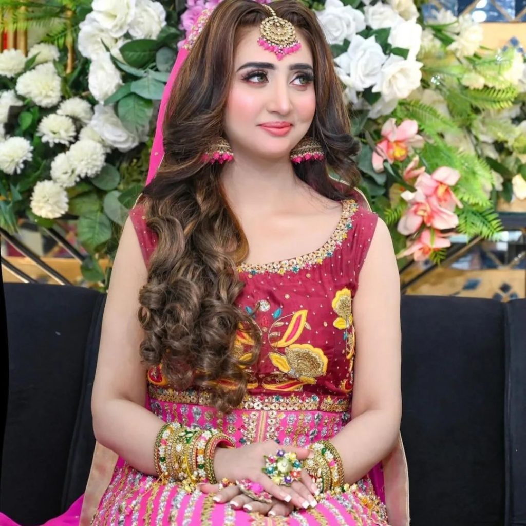 Pictures From Jannat Mirza Sister's Dholki Events