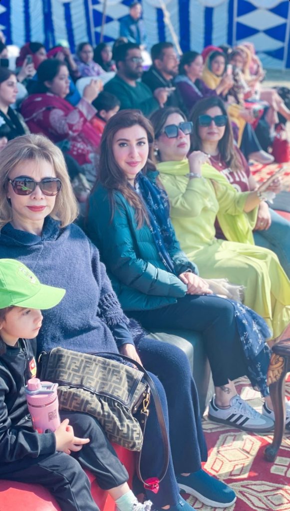 Aisha Khan's Adorable New Clicks With Daughter Mahnoor