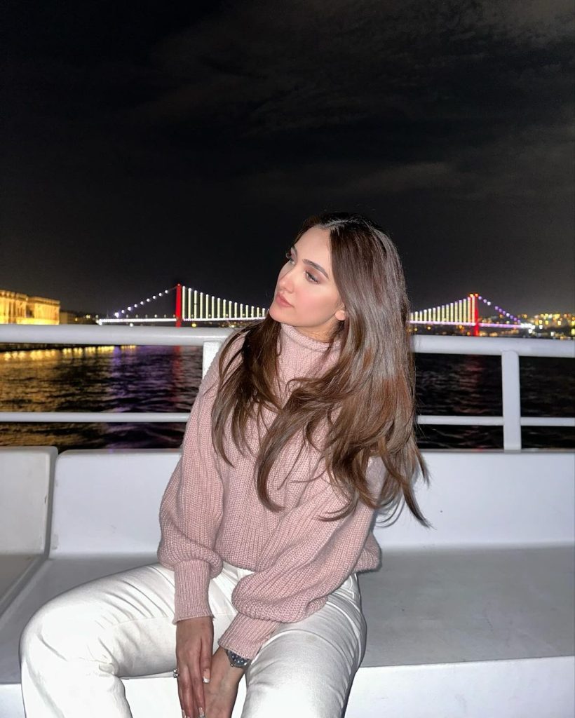 Actress Aiza Awan Vacationing In Beautiful Turkey