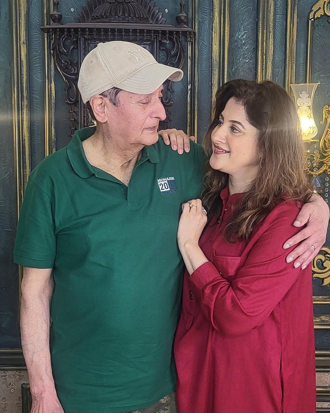 Sahiba Meets Her Father For The First Time | Reviewit.pk