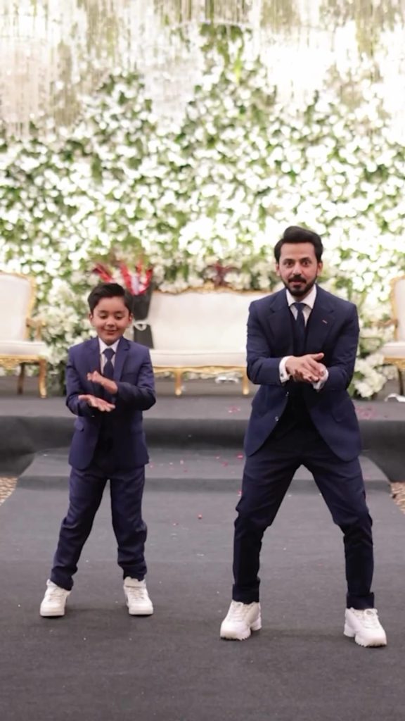 Bilal And Uroosa Qureshi's Cute Family Dance At A Wedding