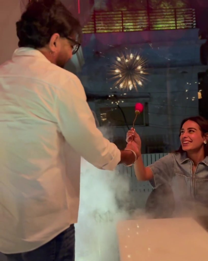 Iqra Aziz And Yasir Hussain's Romantic Date Night