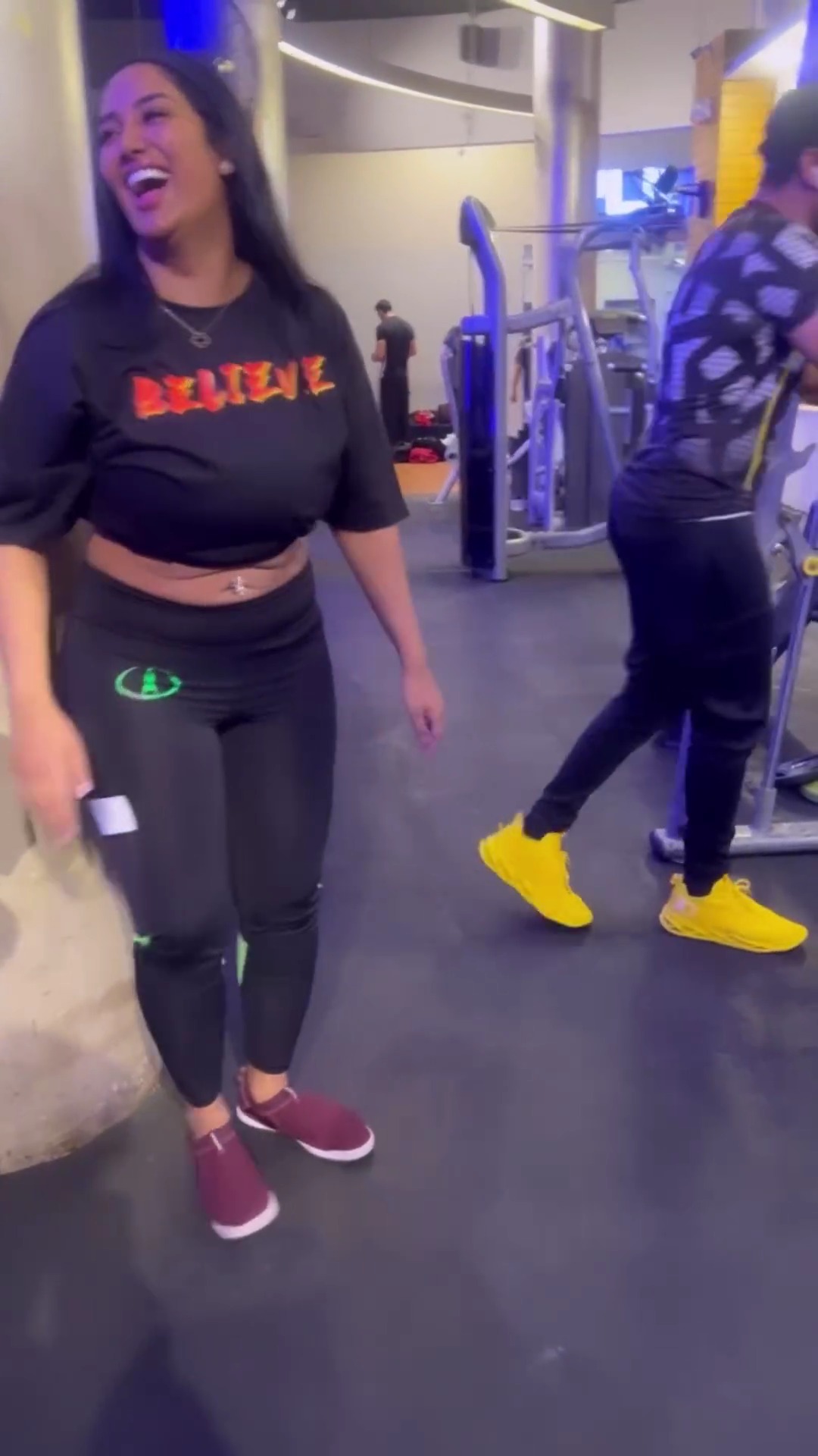 Mathira Back Mathira Shares Her Gym Fitness Journey | Reviewit.pk